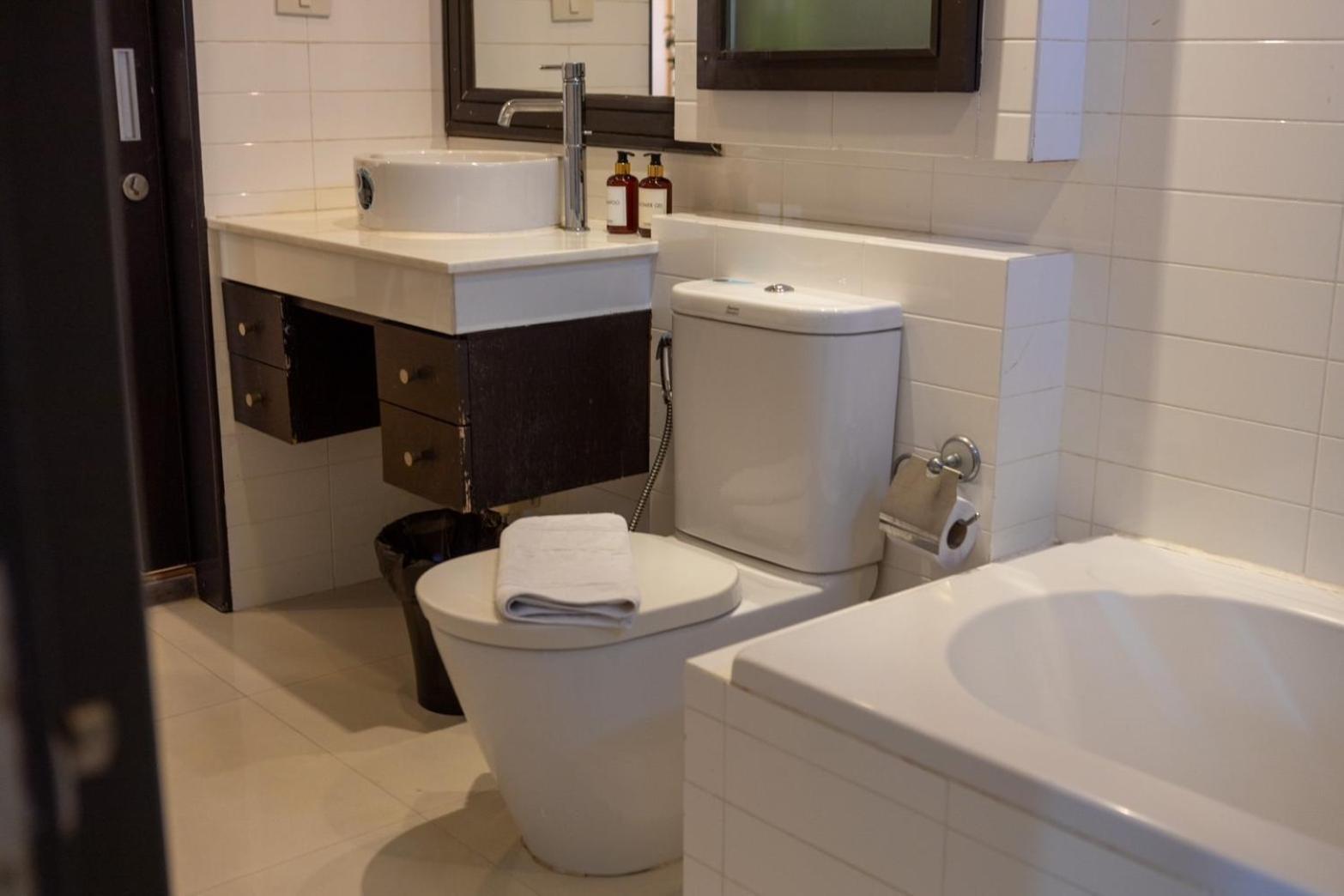 בנגקוק P Villa Lamoon Thonglor מראה חיצוני תמונה